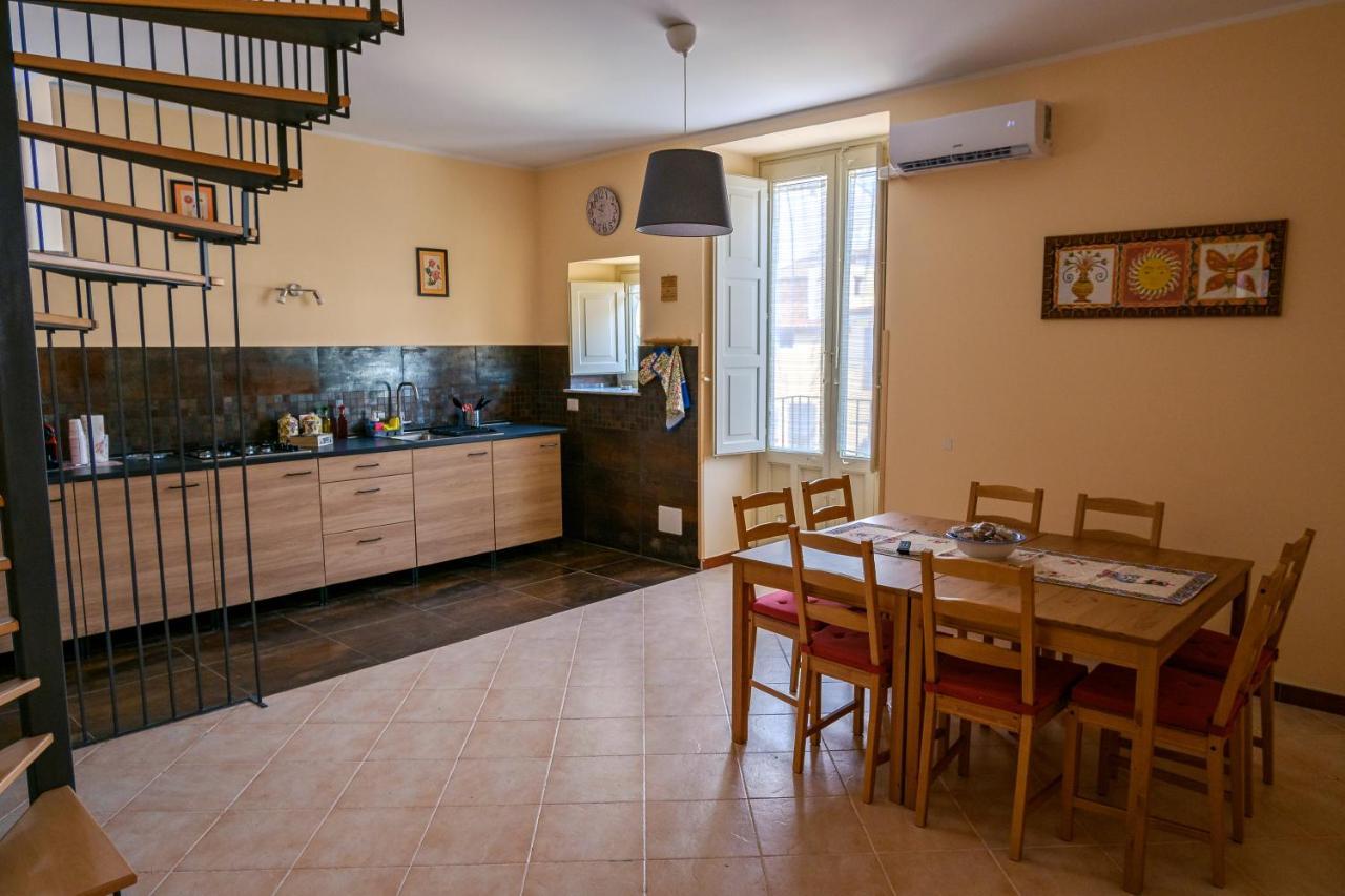 U Passiaturi Big House Apartment Catania Ngoại thất bức ảnh