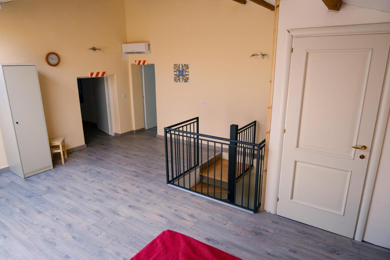 U Passiaturi Big House Apartment Catania Ngoại thất bức ảnh
