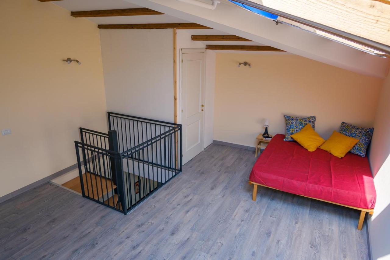 U Passiaturi Big House Apartment Catania Ngoại thất bức ảnh